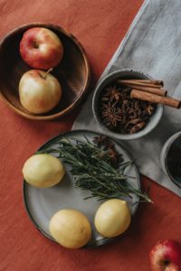 cinnamon-sticks-and-star-anise-on-a-bowl